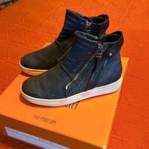 Miz Mooz NYC, Lulu Style Sneakers.